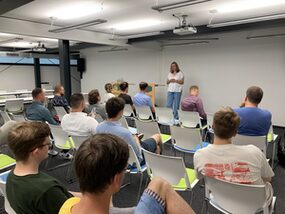 JIN im Ubineum mit Oberbürgermeisterin Constance Arndt - 22.06.2023