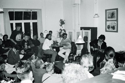 KonzertimCafeHinterhausca1995.jpg