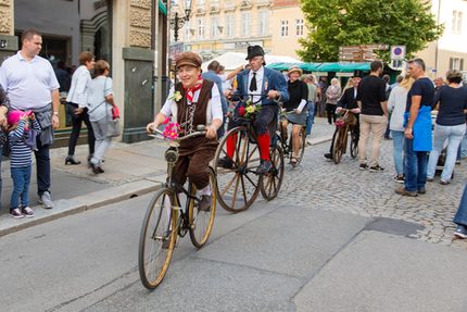historische Fahrräder