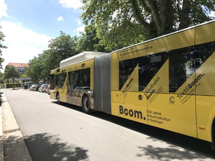 Boom-Bus