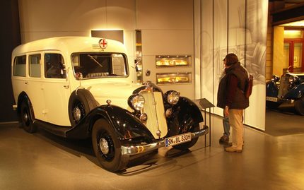 101015_Horch830_2.jpg
