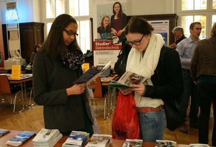 130415_Hochschulinformationstag.jpg