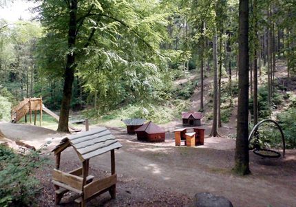 WaldspielplatzWeissenborn.JPG