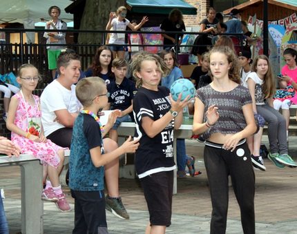 070717_Spielstadt - Gruppenspiel Heiße Kartoffel.jpg