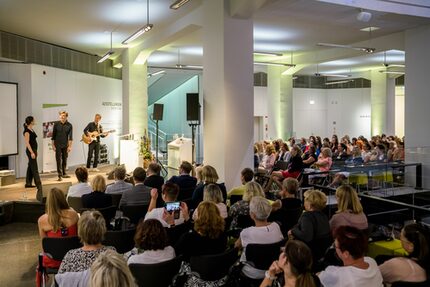 feierliches Rahmenprogramm