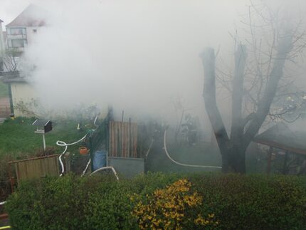 Brand einer Gartenlaube