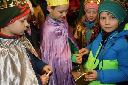 Im Rahmen eines kleinen Programms wurde der Segensvers verkündet