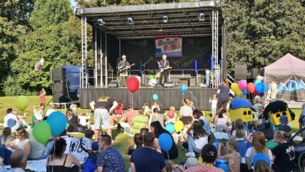 Zwikki und Faxx im Radaukonzert