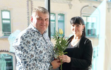 Carol Forster kümmert sich mit viel ehrenamtlichen Engagement und Zeiteinsatz ums Crossener Freibad