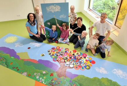 Letzter Feinschliff für das Wandbild