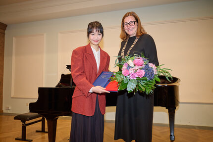 Tiffany Poon Constance Arndt