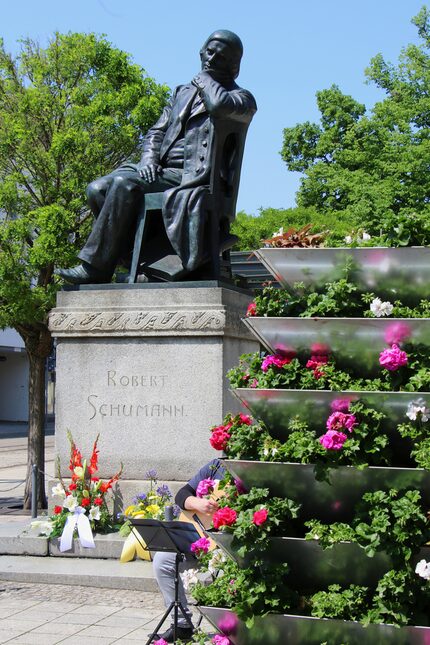 Robert-Schumann-Denkmal