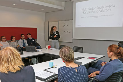 Worshop Social Media